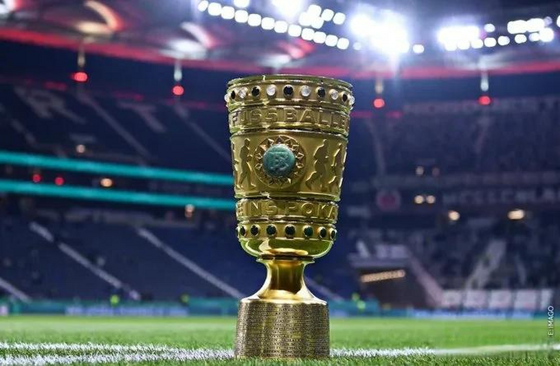 转折点！罗马更衣室发声；德国杯今晨攻防权衡；引发热议；轮换策略成焦点(谈谈马斯奈沉思曲)-友博官网