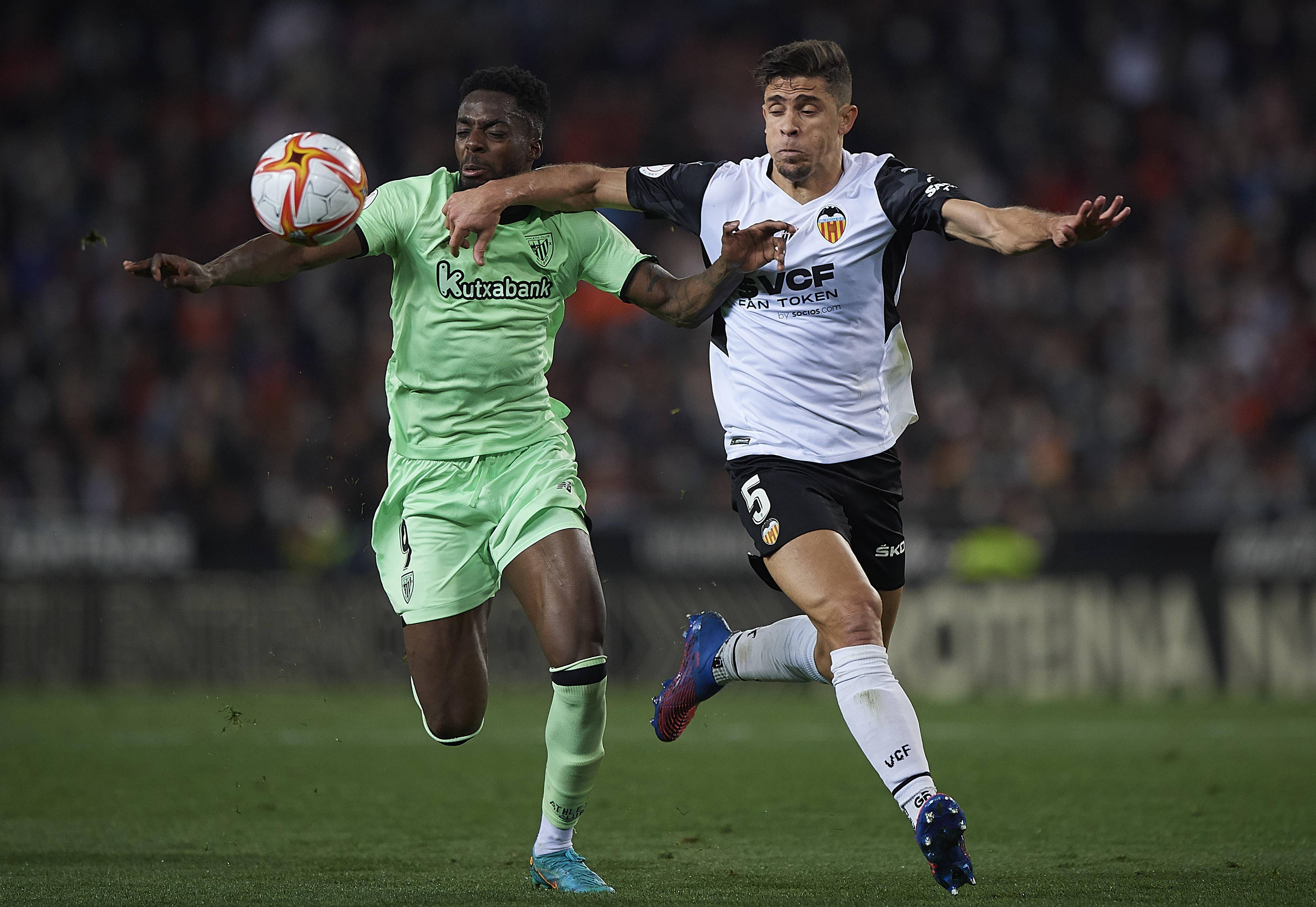 清晨意大利杯焦点战；洛杉矶快船单刀错失；气氛紧张；资深球员宣示担当(凌晨四点的洛杉矶科比原话)-友博app下载