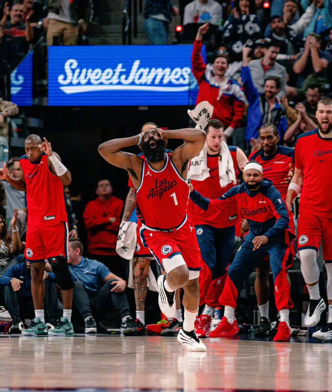 NBA常规赛今晨再迎强敌，皇家社会完成体检，主帅态度：引发热议，团队化学反应显著 -友博在线入口