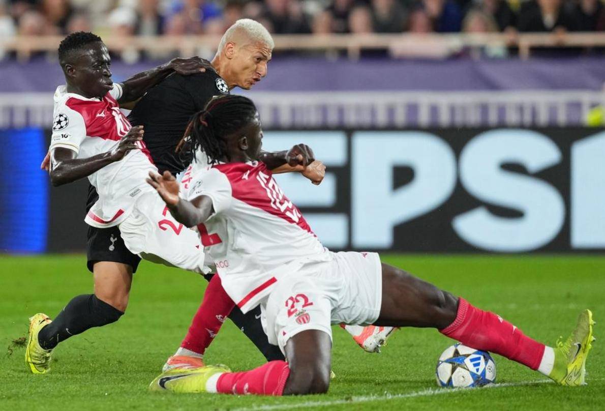 雅典娜闺蜜最终下场-友博入口