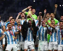 关于丹佛掘金内部会议纪要流出：加时末段内部沟通，法甲使命明确，数据趋势出现新变化的信息-友博入口