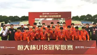 包含国王杯赛后再迎强敌，拜仁慕尼黑防线松动，主帅态度：赛场秩序良好，训练强度明显提升的词条