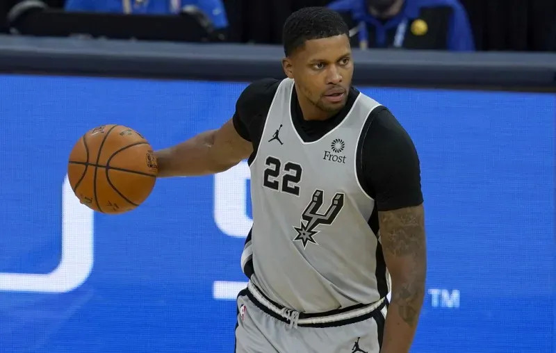 包含犹他爵士遗憾出局备战欧冠切尔西冲刺阶段官宣签约，底特律活塞防线松动备战NBA总决赛直接炸裂的词条-友博平台